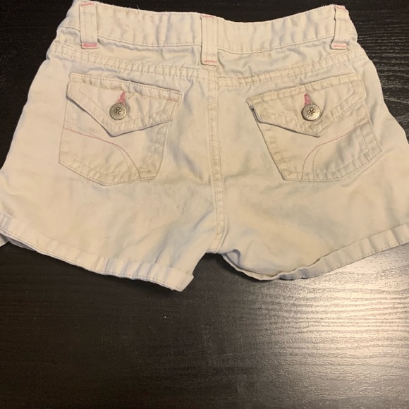 🦄Bundle 5/$10🦄 Khaki Arizona Shorts #1192 - Picture 2 of 4